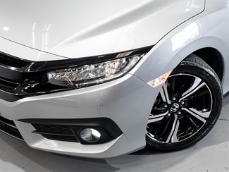 2017 Honda Civic - Thumbnail