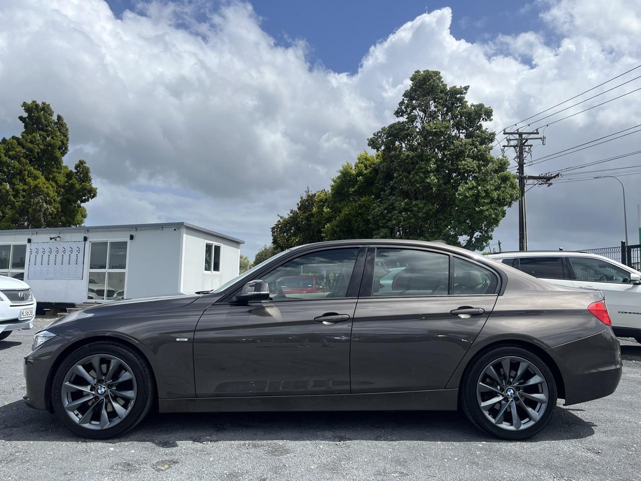 2012 BMW 328i