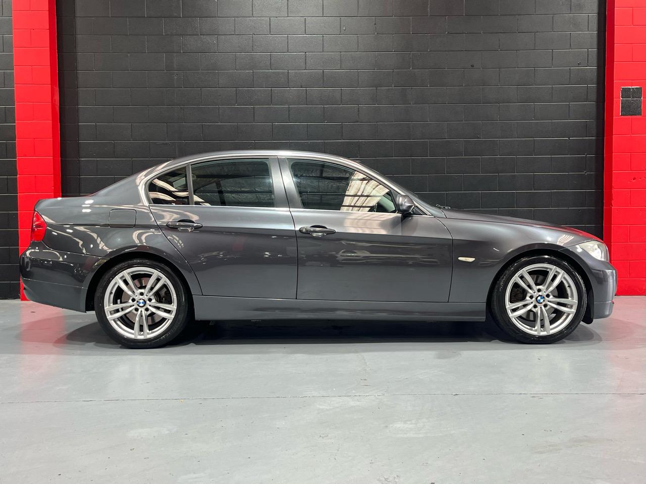 2008 BMW 330I