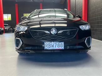 2018 Holden Commodore - Thumbnail