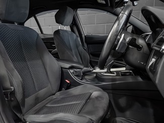 2017 BMW 320I - Thumbnail