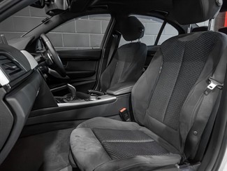 2017 BMW 320I - Thumbnail