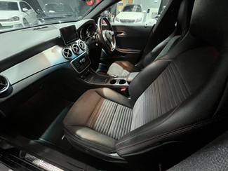 2014 Mercedes-Benz CLA 250 - Thumbnail