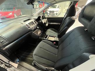 2009 Mazda MPV - Thumbnail
