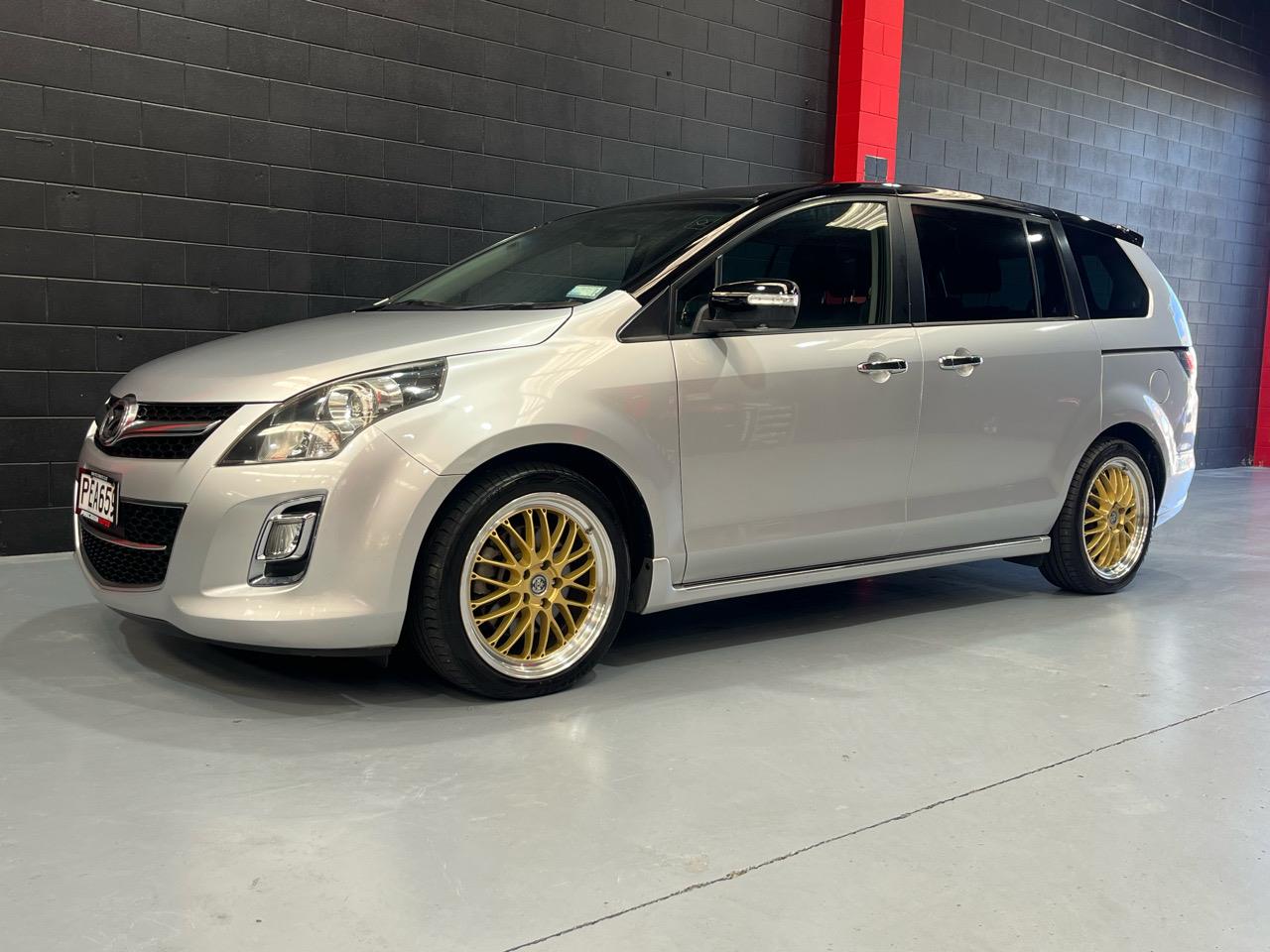2009 Mazda MPV
