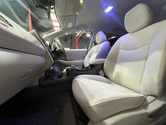 2016 Nissan Leaf - Thumbnail