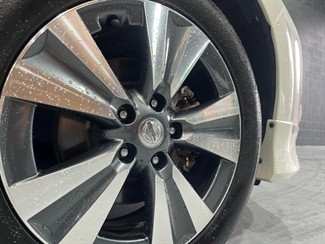 2016 Nissan Leaf - Thumbnail