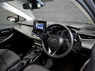 2019 TOYOTA Corolla - Thumbnail