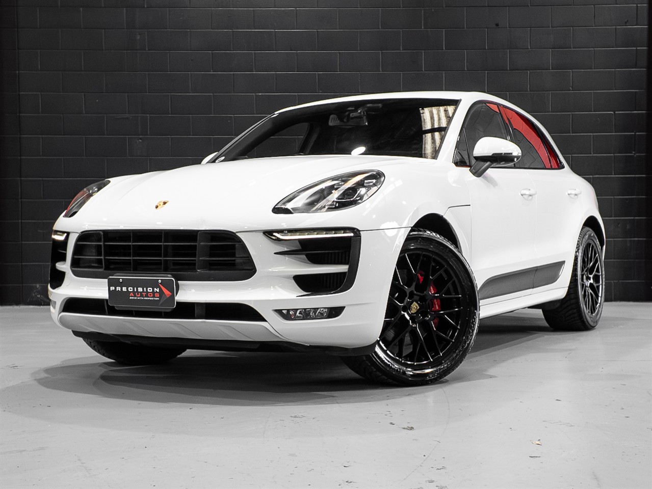 2017 Porsche Macan
