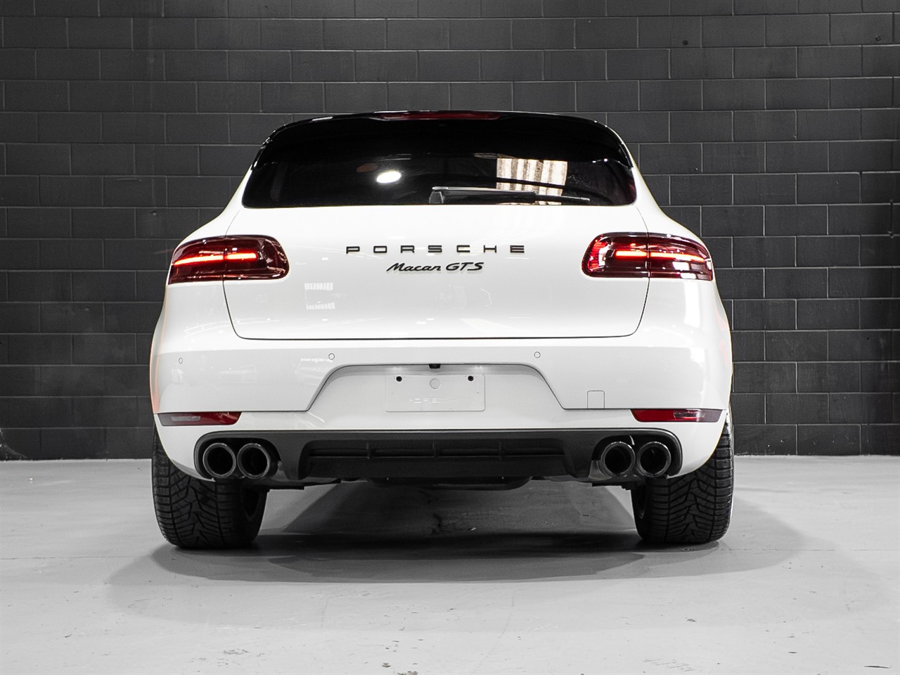 2017 Porsche Macan