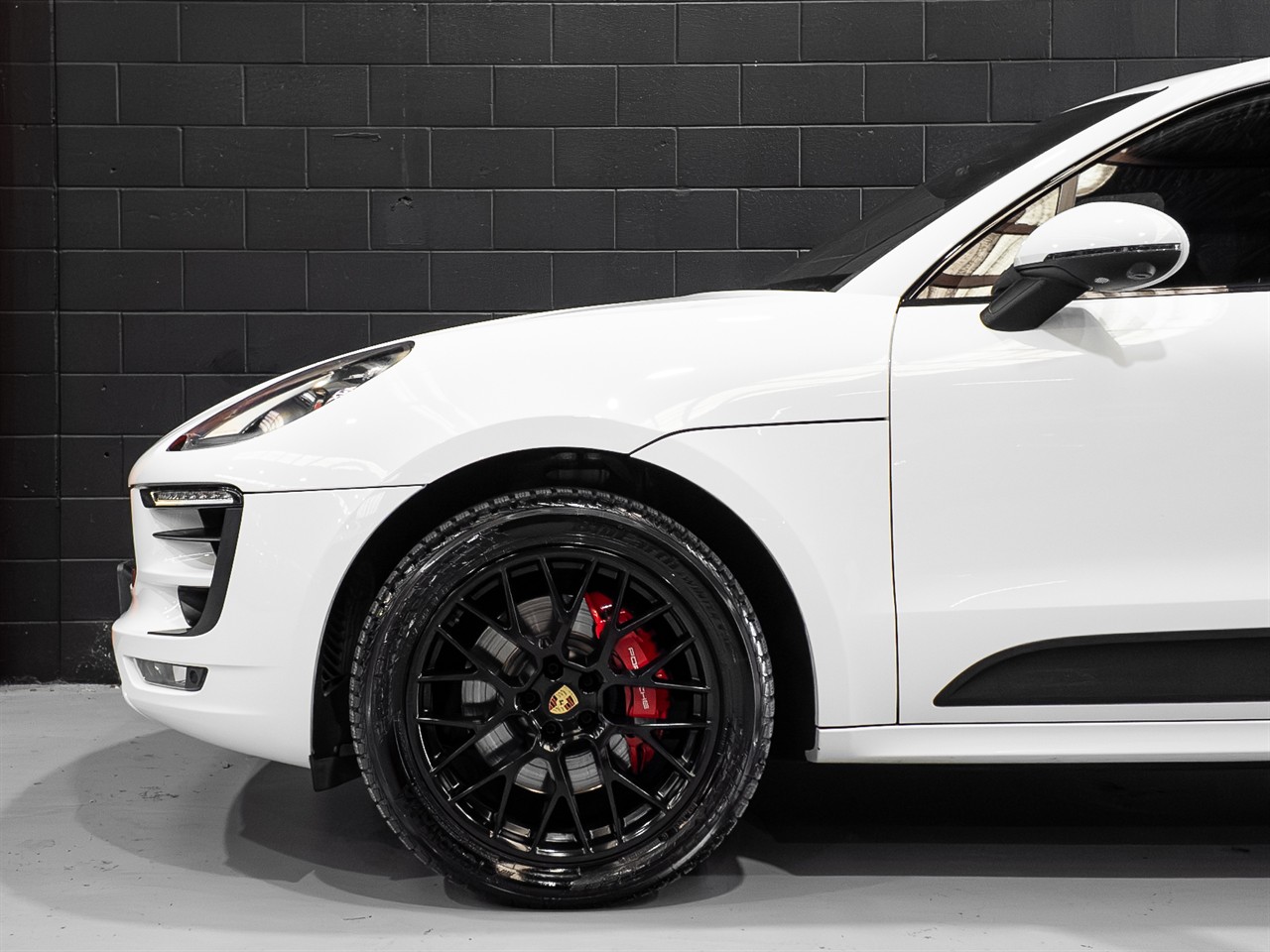 2017 Porsche Macan