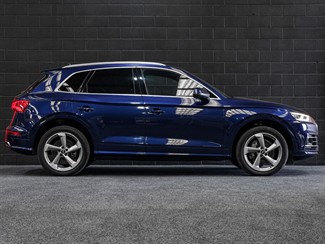 2019 Audi Q5 - Thumbnail