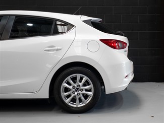 2017 Mazda Mazda3 - Thumbnail