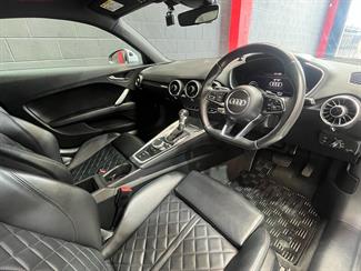 2015 Audi TT - Thumbnail