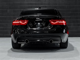 2016 Jaguar XE - Thumbnail
