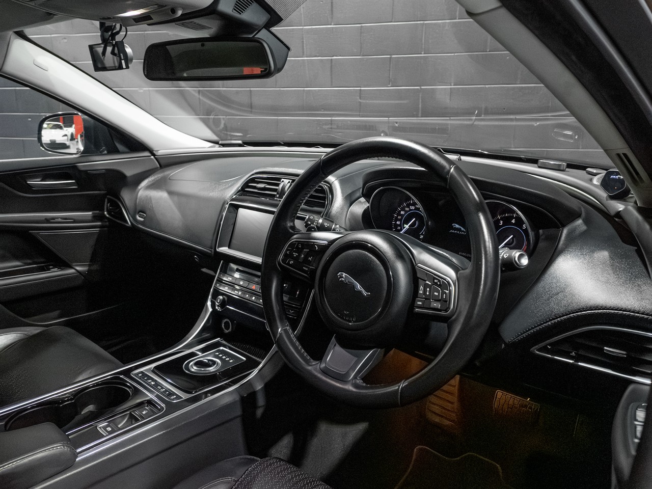 2016 Jaguar XE
