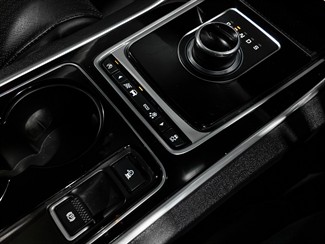 2016 Jaguar XE - Thumbnail