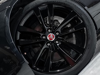 2016 Jaguar XE - Thumbnail