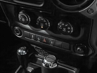 2018 Jeep Wrangler Unlimited - Thumbnail