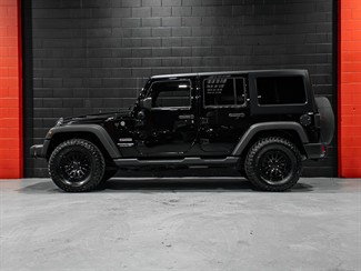 2018 Jeep Wrangler Unlimited - Thumbnail