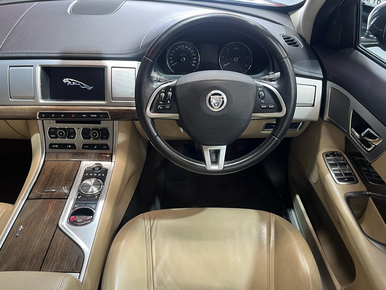 2013 Jaguar XF