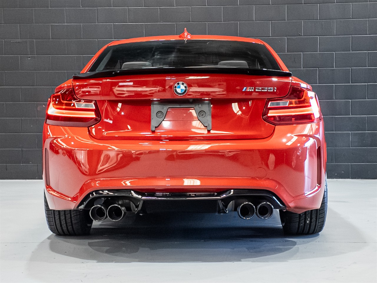 2015 BMW M235i