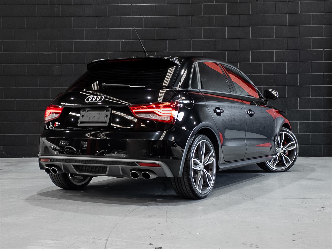 2016 Audi S1