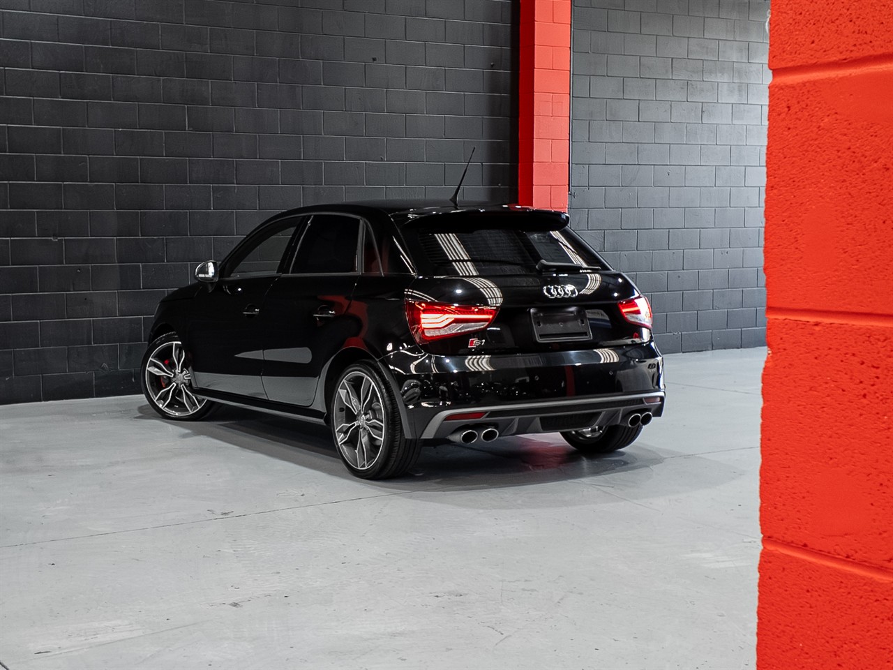2016 Audi S1