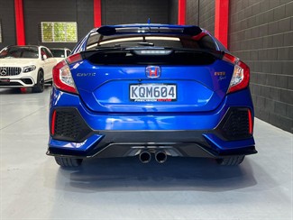 2017 Honda Civic - Thumbnail
