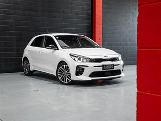 2018 Kia Rio - Thumbnail