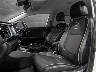 2018 Kia Rio - Thumbnail