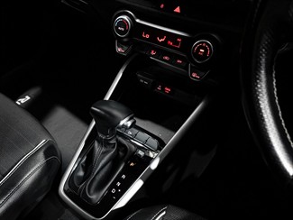 2018 Kia Rio - Thumbnail