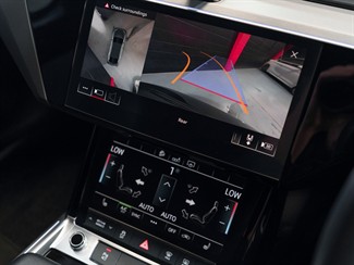 2020 Audi e-tron - Thumbnail