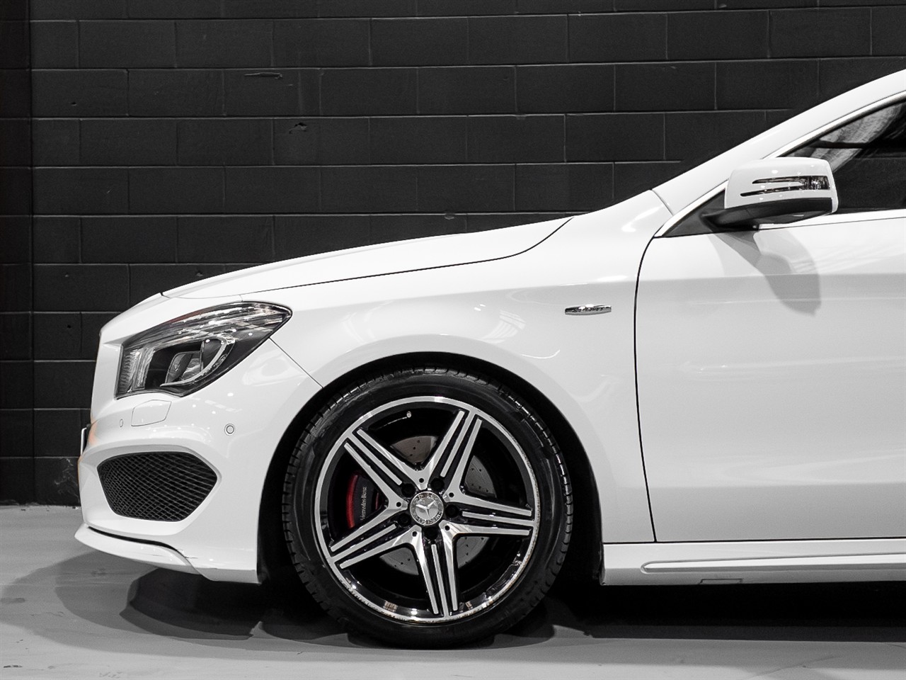 2015 Mercedes-Benz CLA 250