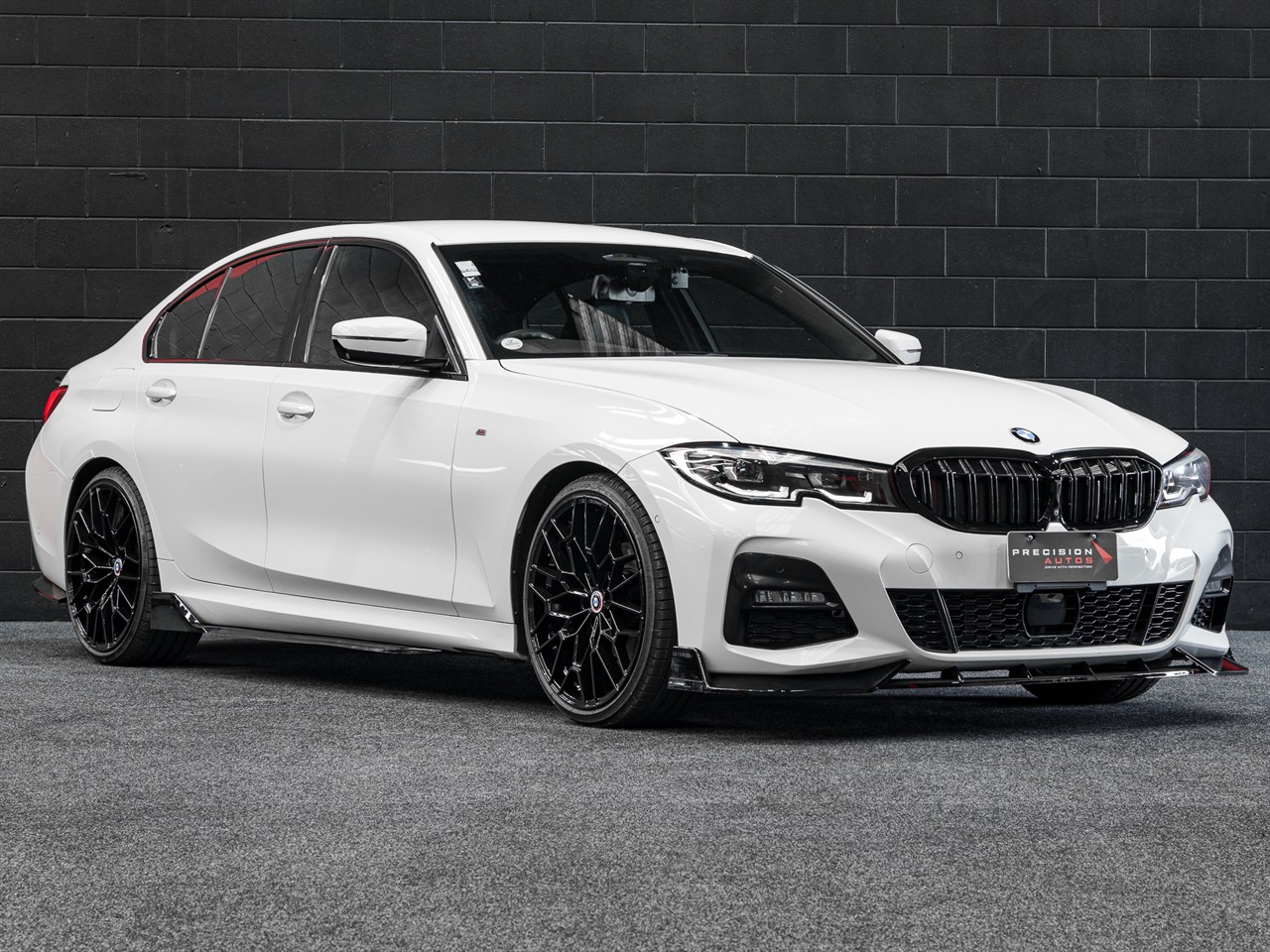 2020 BMW 320I