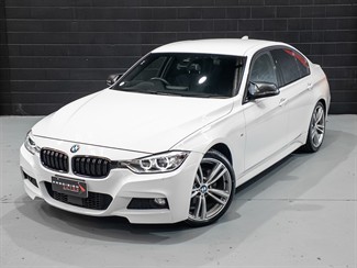 2015 BMW 320i