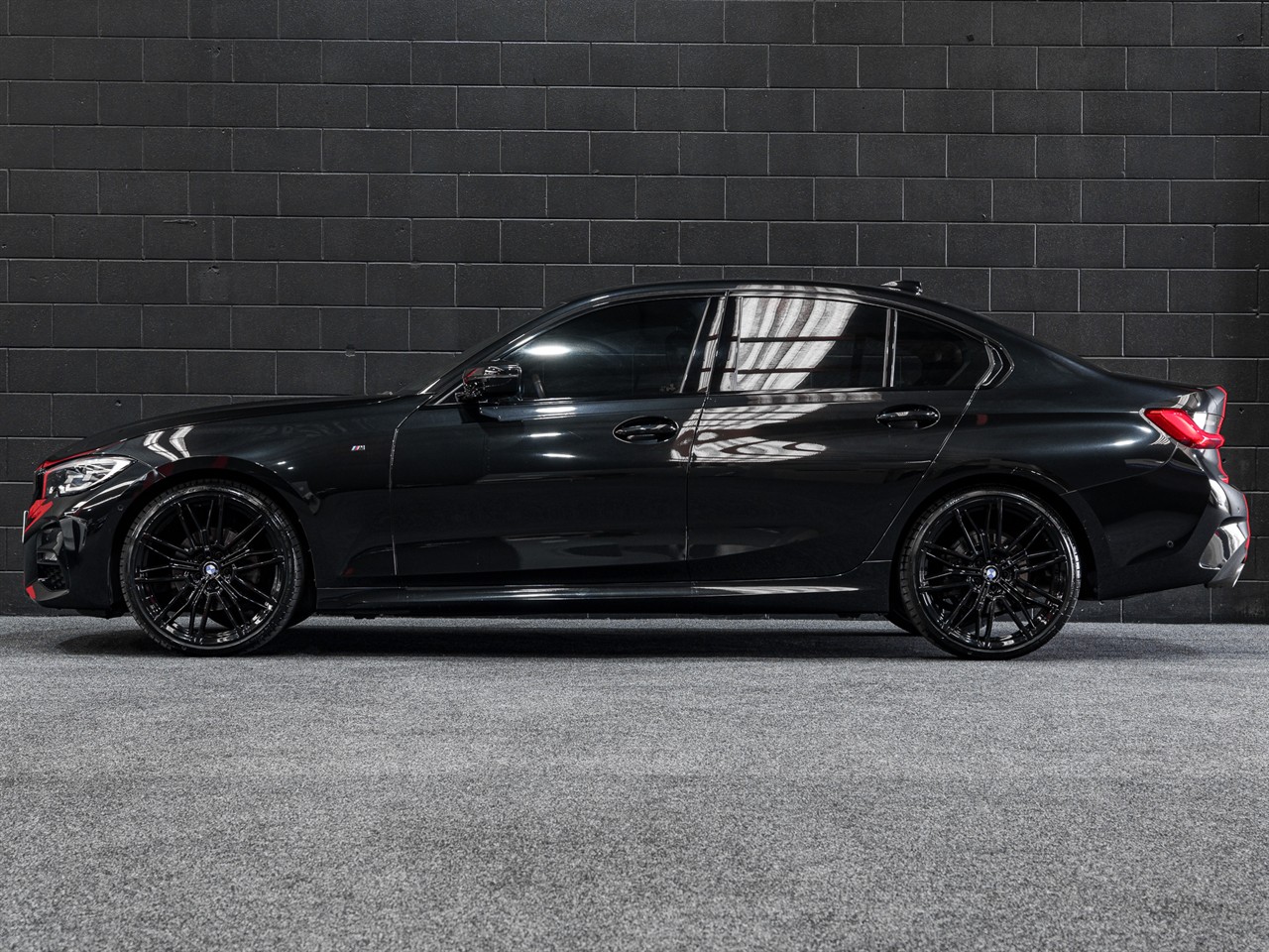 2019 BMW 320I