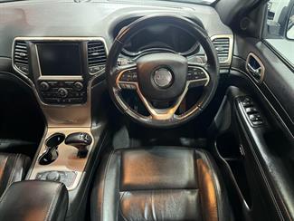 2016 Jeep Grand Cherokee - Thumbnail