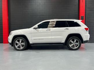 2016 Jeep Grand Cherokee - Thumbnail