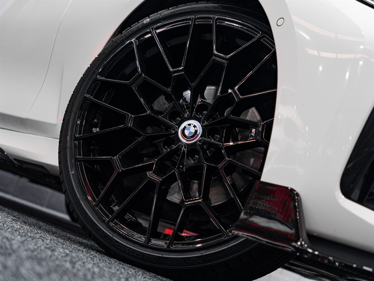 2021 BMW 320I
