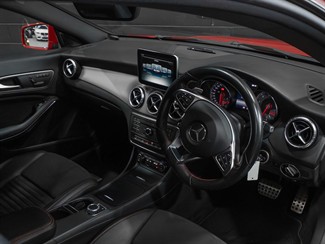 2015 Mercedes-Benz CLA 250 - Thumbnail