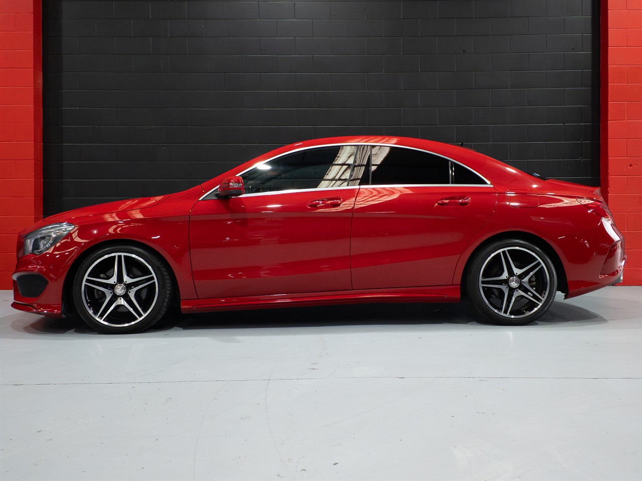 2015 Mercedes-Benz CLA 250