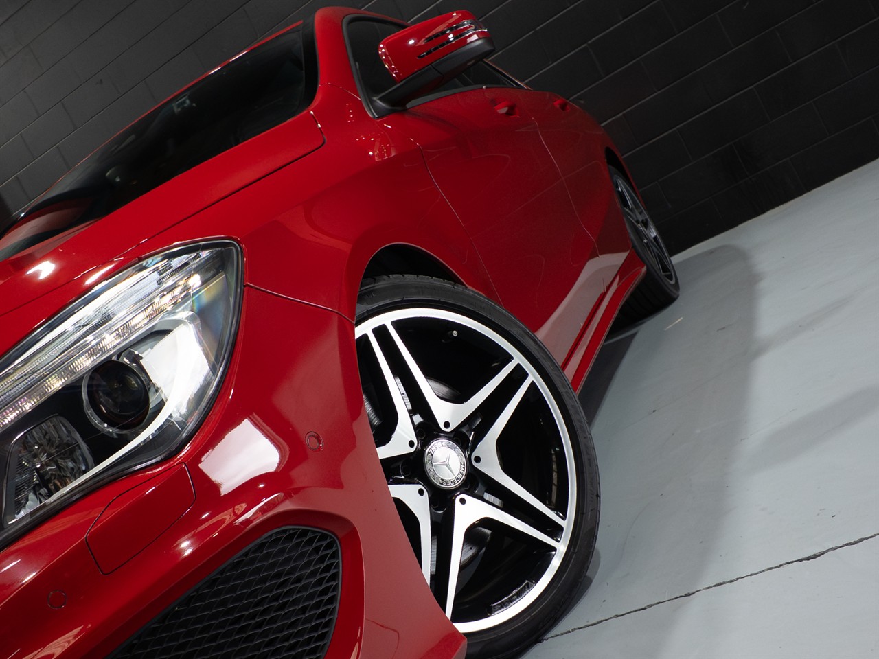 2015 Mercedes-Benz CLA 250