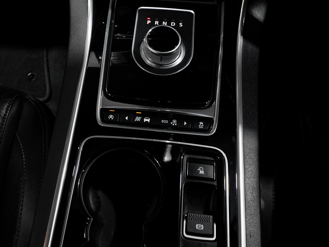 2016 Jaguar XE