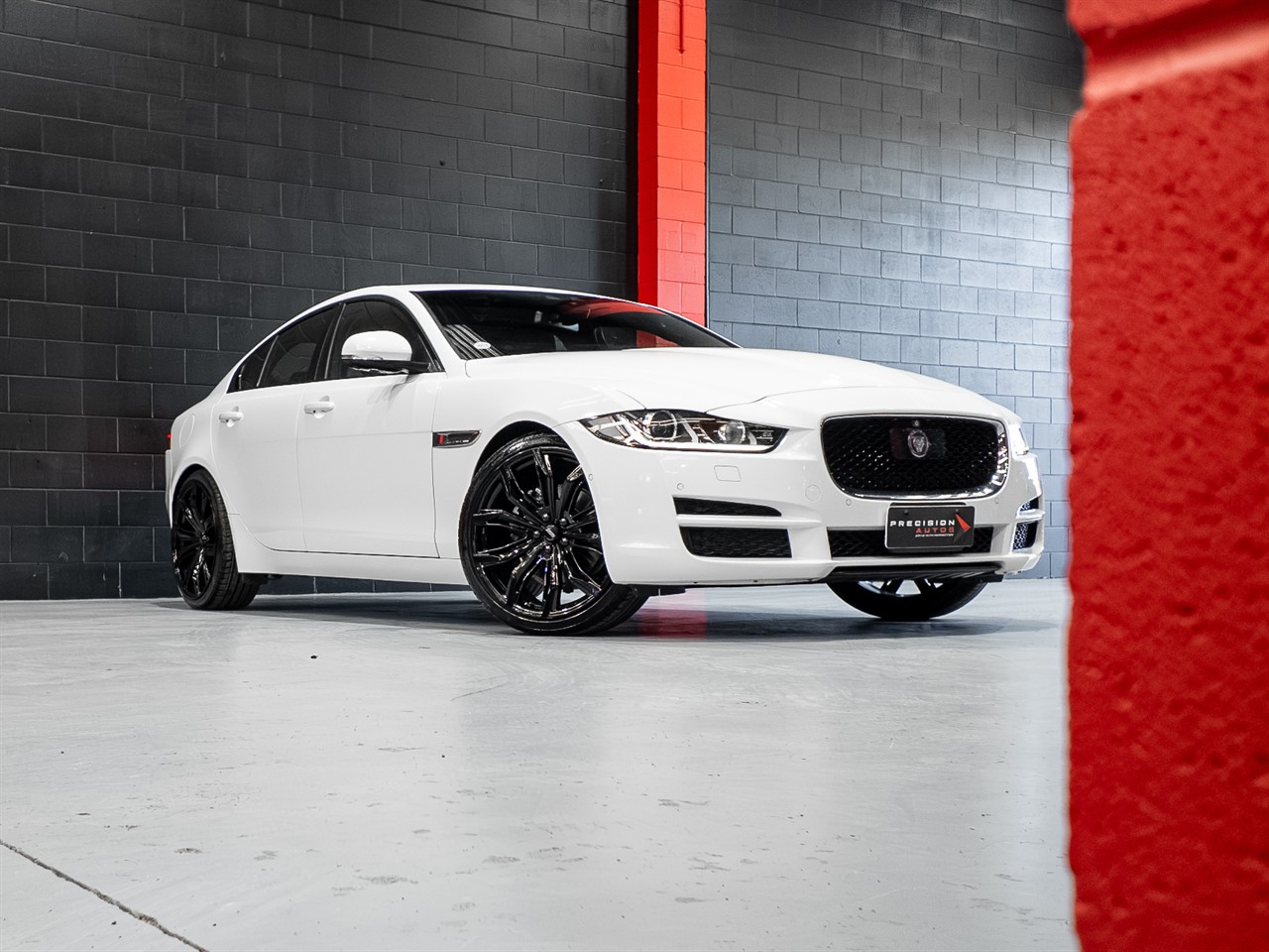 2016 Jaguar XE