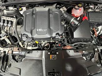 2019 Holden Commodore - Thumbnail