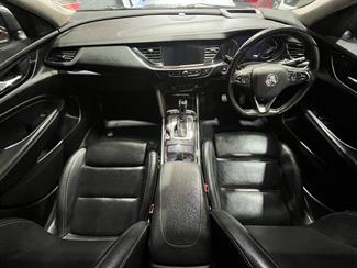 2019 Holden Commodore - Thumbnail