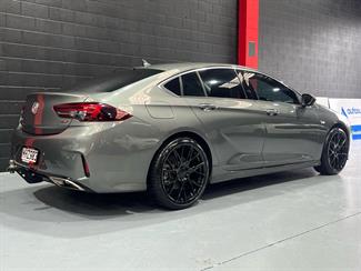 2019 Holden Commodore - Thumbnail
