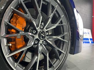 2016 Lexus GS F - Thumbnail