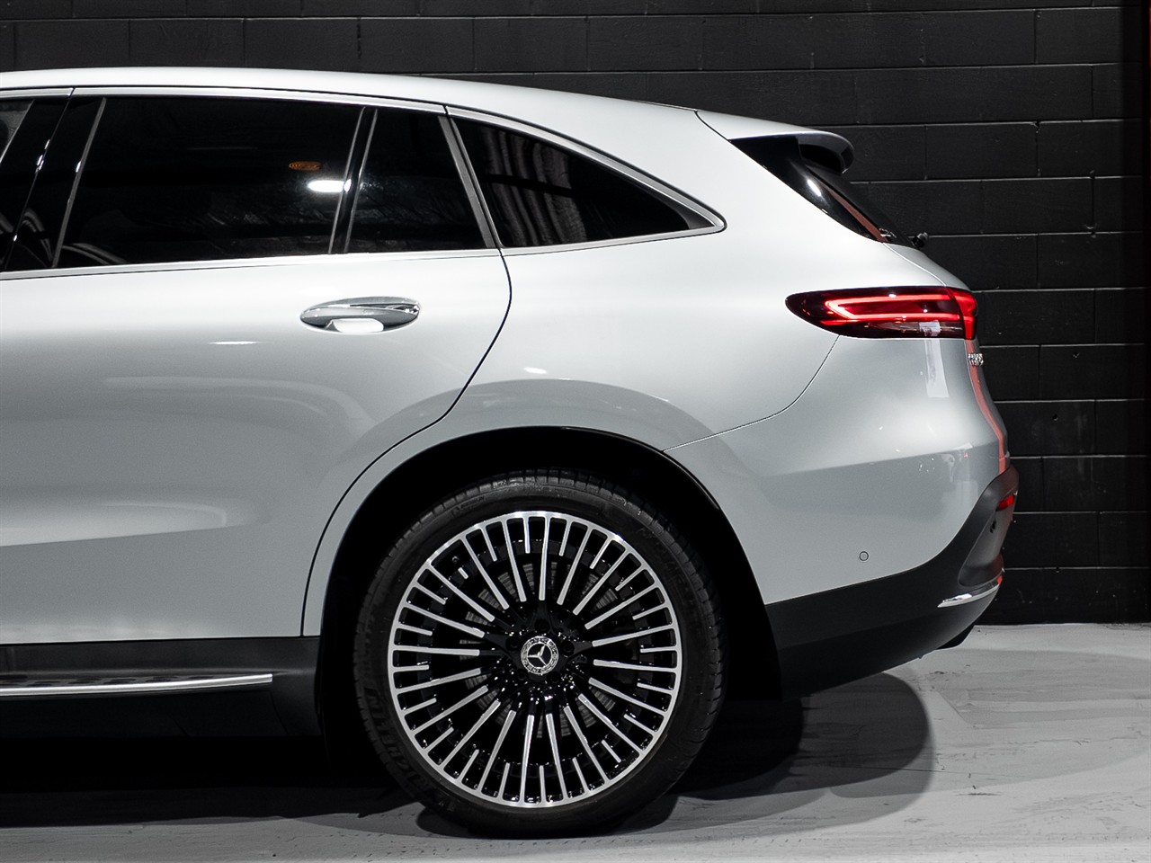 2020 Mercedes-Benz EQC